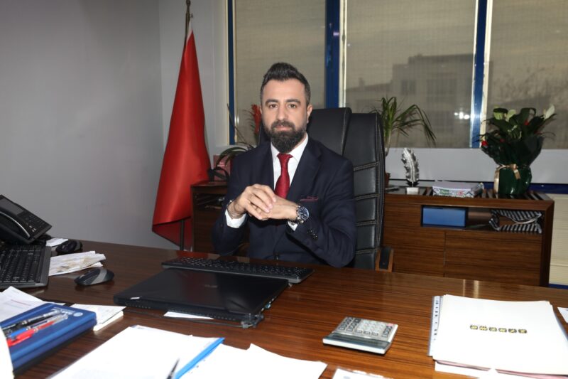 Sosyal medya hesapları üzerinden kamuoyuna açıklamada bulunan Sönmez, asılsız iddialar