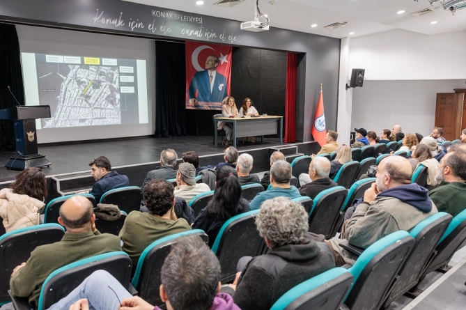 Konak Belediye Başkanı Nilüfer Çınarlı Mutlu, Sevgi Yolu’nun yeniden eski