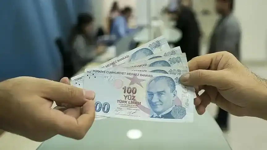 Emekliler bu yıl da Ramazan ve Kurban Bayramı'nda ikramiye alacak,