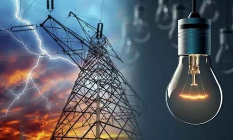 İzmir'in çeşitli ilçelerinde planlı bakım çalışmaları nedeniyle elektrik kesintisi yaşanıyor.