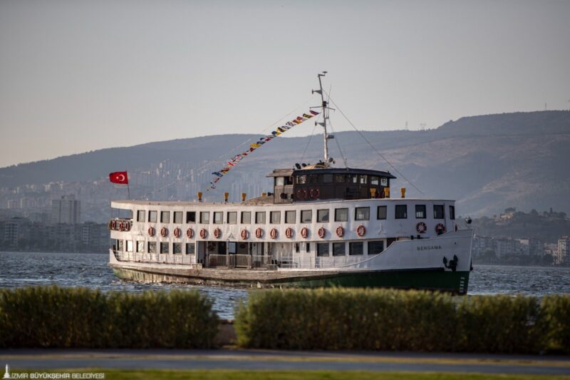 İzmir Büyükşehir Belediyesi İZDENİZ ve İZDOĞA genel müdürlükleri, 17 Ocak’ta