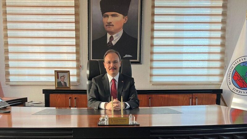 Siirt Belediyesi'nin seçilmiş başkanı Sofya Alağaş'ın yerine kayyum olarak atanan