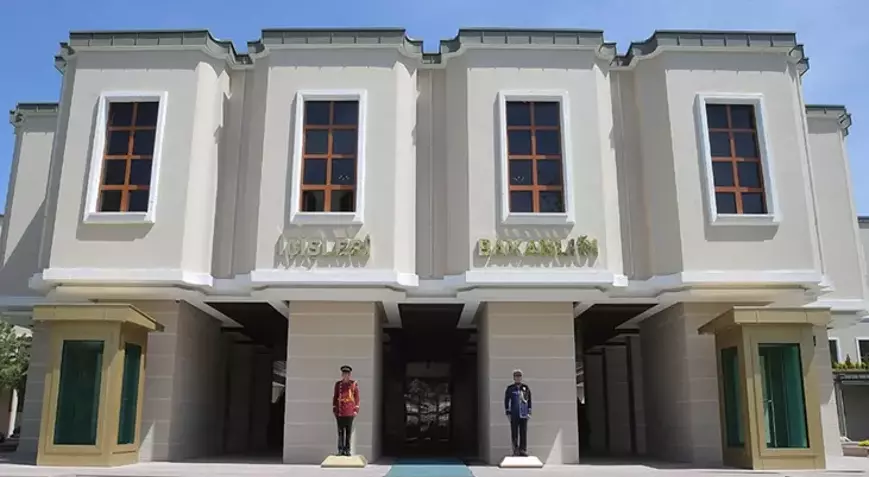 İçişleri Bakanlığı tarafından, Kars’ın Kağızman ilçesinde DEM Partili Belediye Başkanı