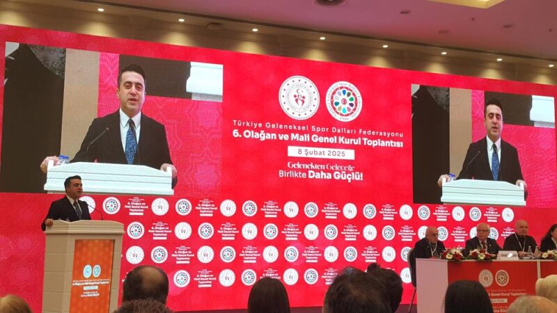 
Türkiye Geleneksel Spor Dalları Federasyonu 6. Olağan Genel Kurulu’nda mevcut