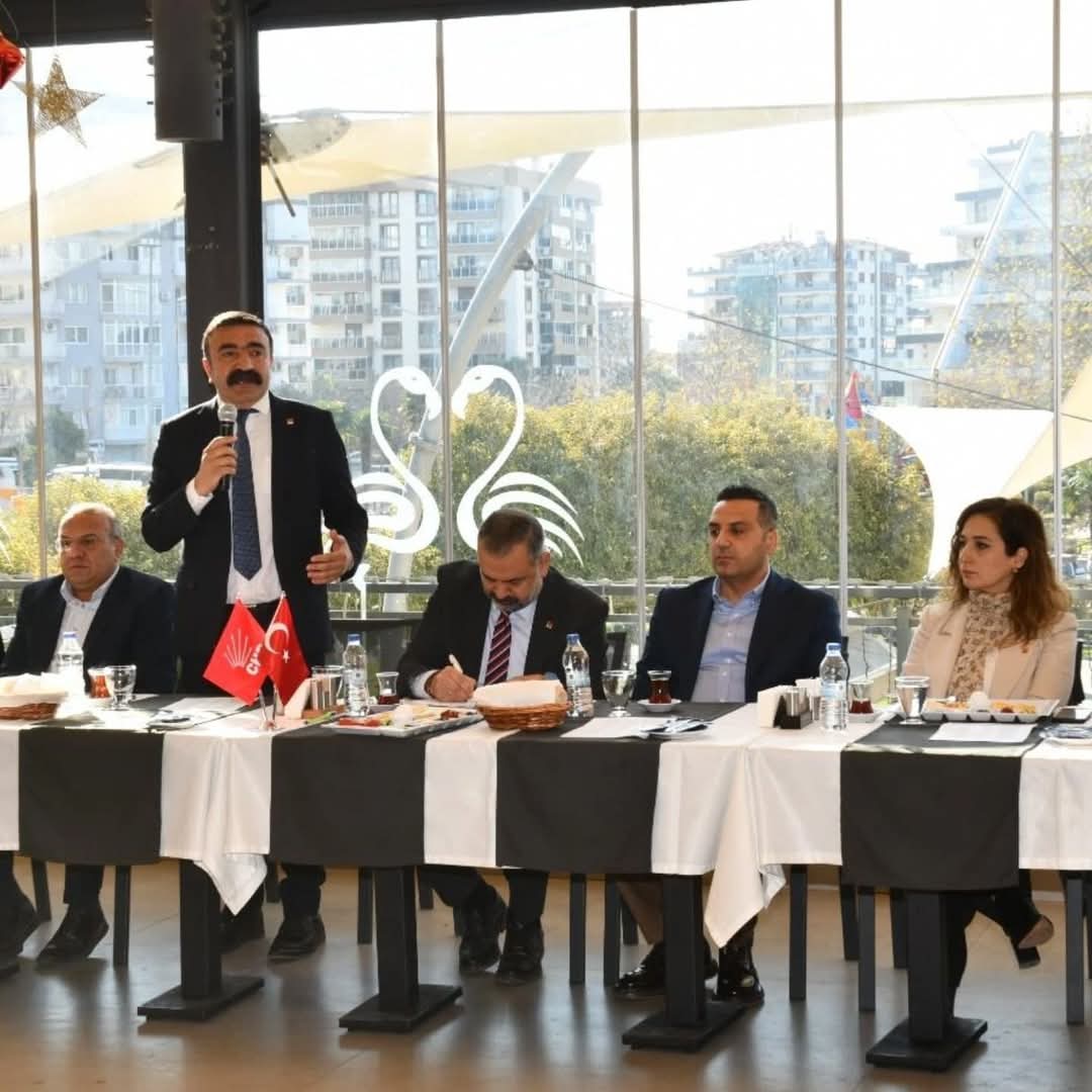 Cumhuriyet Halk Partisi (CHP) Çiğli İlçe Başkanı Erkan Akar, CHP