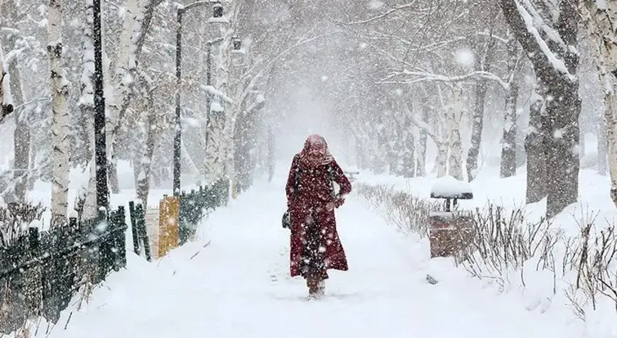 İstanbul’da etkili olan kar yağışı ve eğitim-öğretime ara verilmesi, trafik