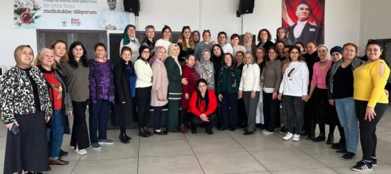 Çiğli Esentepe Mahallesi Muhtarı Jale Altınova, Ramazan ayının yaklaşmasıyla birlikte