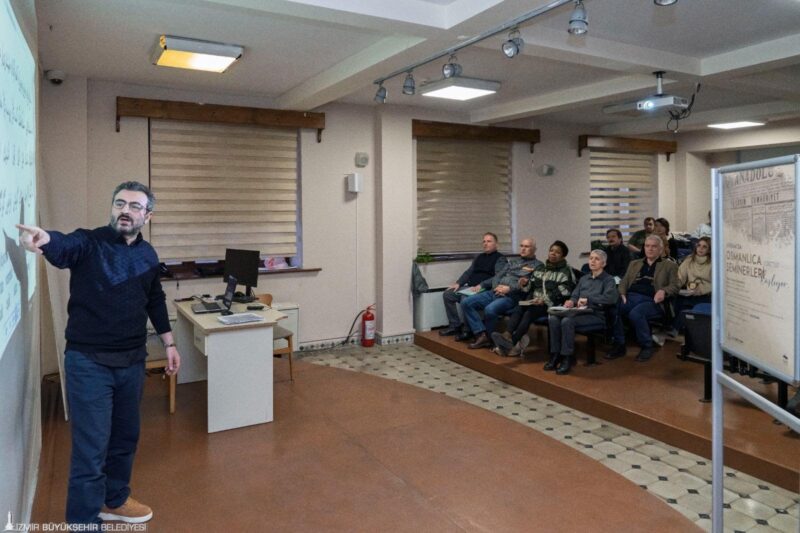 İzmir Büyükşehir Belediyesi Ahmet Piriştina Kent Arşivi ve Müzesi’nde (APİKAM)