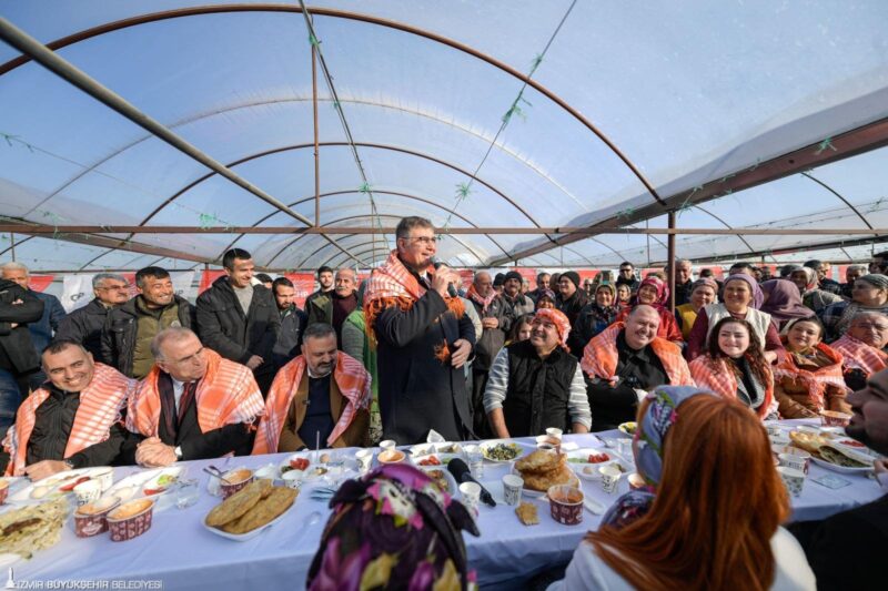 İzmir Büyükşehir Belediye Başkanı Dr. Cemil Tugay, CHP İzmir İl