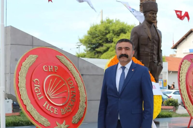 Değerli Hemşehrilerim
21 Şubat tarihinde İzmir Dersimliler Derneği tarafından Çiğli Belediyesi