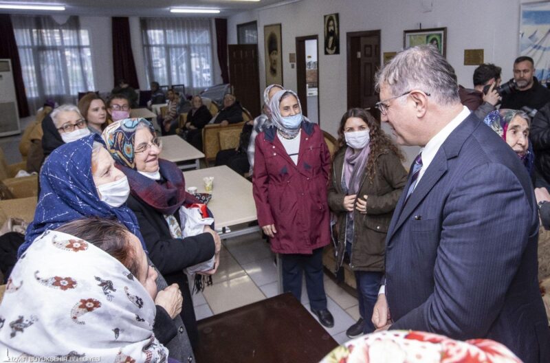 İzmir Büyükşehir Belediye Başkanı Dr. Cemil Tugay, Buca Cemevi’nde Hızır