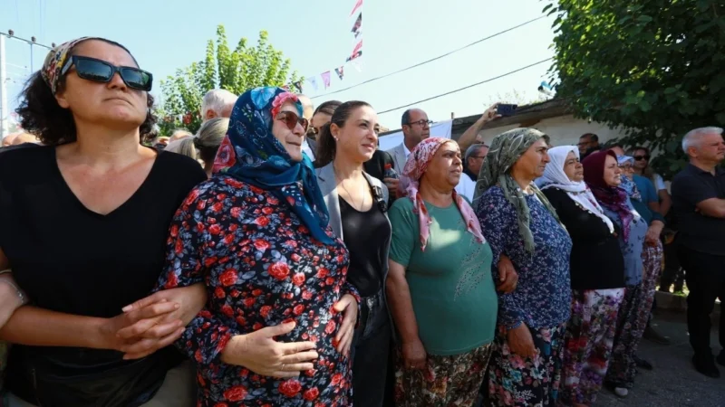Efes Selçuk, 8 Mart Dünya Emekçi Kadınlar Günü’nü büyük bir