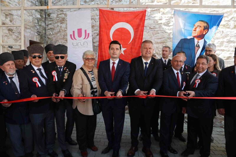 Urla Belediyesi, 18 Mart Çanakkale Zaferi'nin 110'uncu yıl dönümünde anlamlı