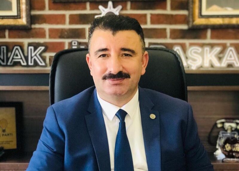 Konak Belediyesi’nden emekli olan 27 işçi, tazminatlarını alamayınca seslerini AK