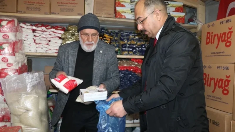 Bayraklı Belediyesi, Sosyal Etkinlik Merkezi’nde eğitim görecek öğrenciler için 8
