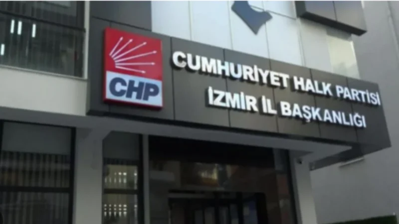 CHP İzmir İl Başkanlığı vatandaşları akşam saatlerinde gerçekleşecek yürüyüşe davet