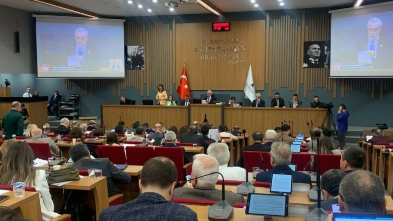 İzmir Büyükşehir Belediyesi Mart Ayı Meclis Toplantısı'nın 1. oturumunda Karabağlar