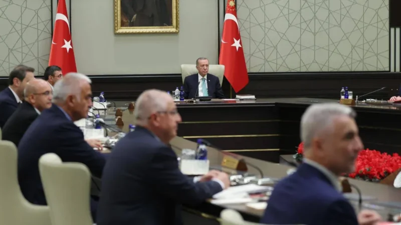 Kabine, Cumhurbaşkanı Erdoğan'ın başkanlığında Beştepe'de toplandı. Toplantının ana gündemi, 'Terörsüz