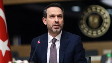 Enerji ve Tabii Kaynaklar Bakanı Alparslan Bayraktar, Avrupa'da İspanya merkezli