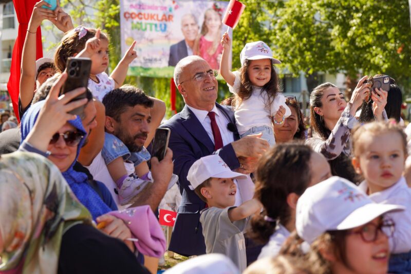 23 Nisan Ulusal Egemenlik ve Çocuk Bayramı, Gaziemir Belediyesi’nin düzenlediği;
