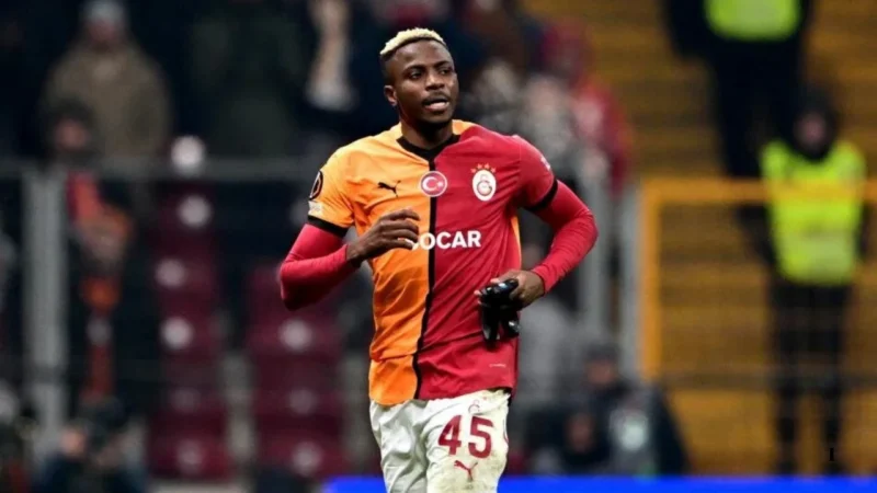Galatasaray, Ziraat Türkiye Kupası çeyrek finalinde Fenerbahçe'yi 2-1 yenerek yarı