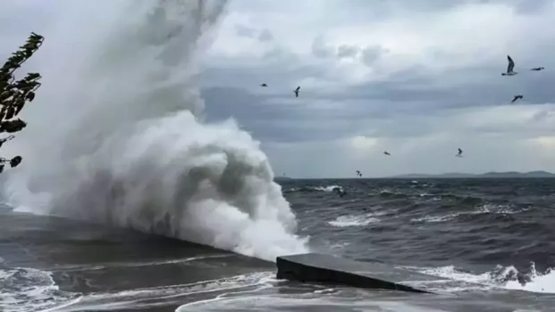 Meteoroloji Genel Müdürlüğü, Güney Ege için fırtına uyarısında bulundu. Yapılan