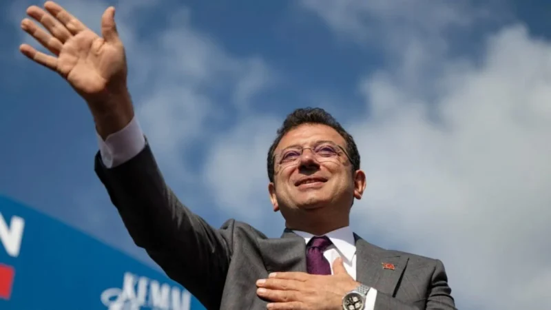 Ekrem İmamoğlu, sosyal medya hesabından yaptığı paylaşımla 28 milyon imza