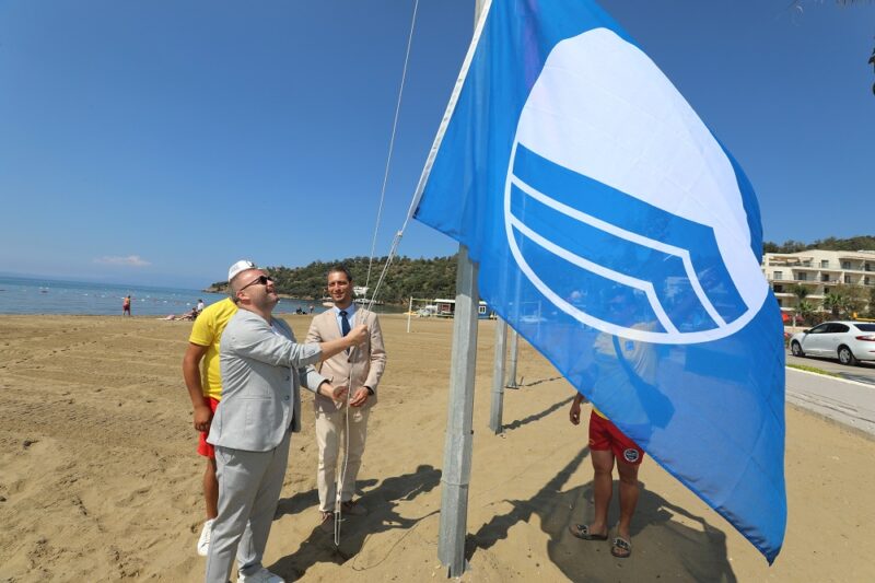 Menderes Belediyesi, Çevre Etkinliği ve Mavi Bayrak Töreni ile hem