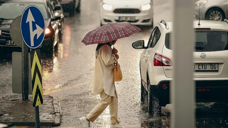 Meteoroloji Genel Müdürlüğü, 21 Mayıs hava durumu raporunu yayımladı. Rapora