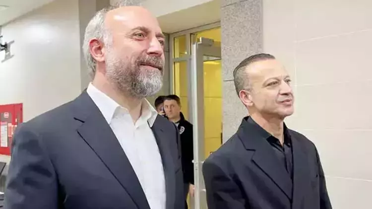 Oyuncular Halit Ergenç ve Rıza Kocaoğlu’nun, menajer Ayşe Barım hakkında