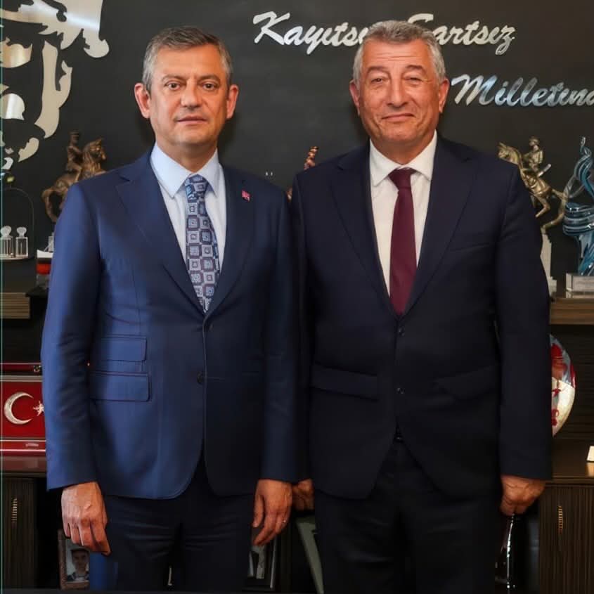 Atatürk’ün kalesini seçilmemiş kimseye teslim etmeyiz etmeyeceğiz
CHP’de Kurultay için 30
