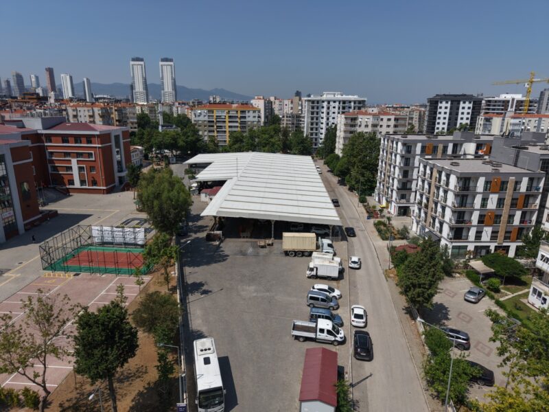 
Bayraklı Belediyesi, yaklaşan Kurban Bayramı öncesi tüm hazırlıklarını tamamladı. İlçe