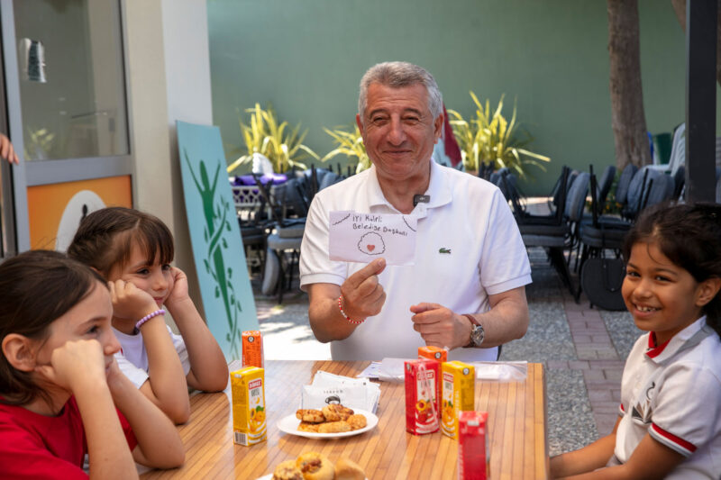 Hakkı Oğuz Tabaoğlu İlköğretim Okulu 2\E Sınıfı öğrencileri Güzelbahçe Belediye