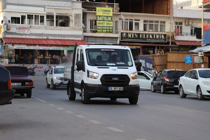 Menderes Belediyesi, larva döneminde yapılan 1. etap ilaçlamanın ardından 2.