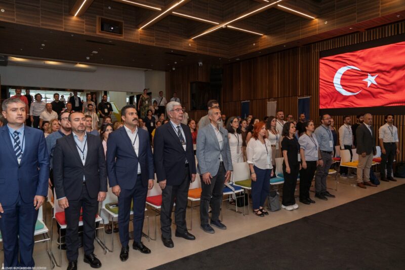 İzmir Büyükşehir Belediyesi, iklim krizi ile mücadelesini güçlendirmek için “İklime