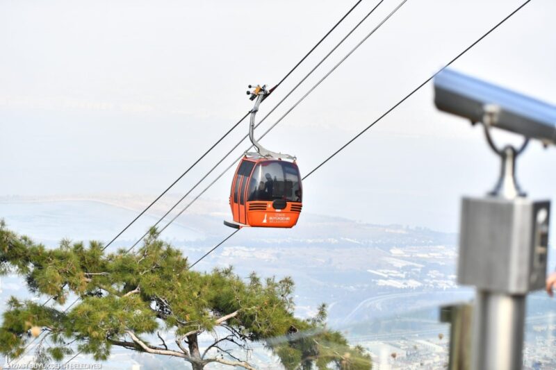 İzmir Büyükşehir Belediyesi’ne bağlı İZULAŞ şirketi tarafından işletilen İzmir Teleferik