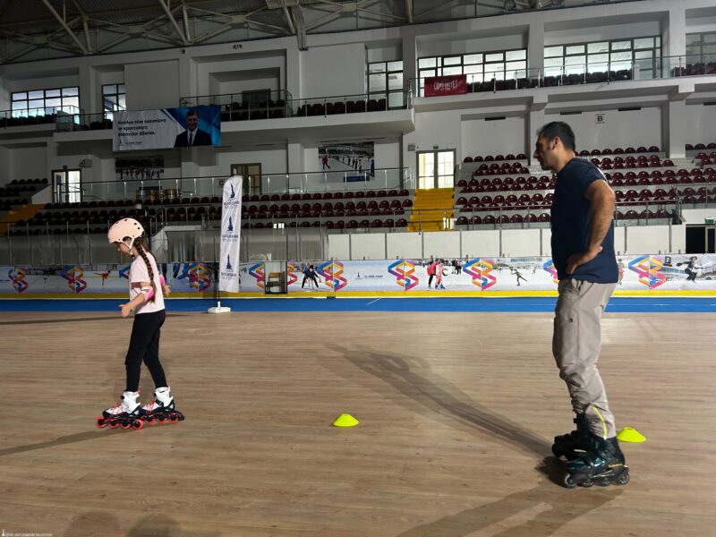 
Yaz mevsiminde farklı spor branşlarında da hizmet sunulabilmesi amacıyla Bornova'daki