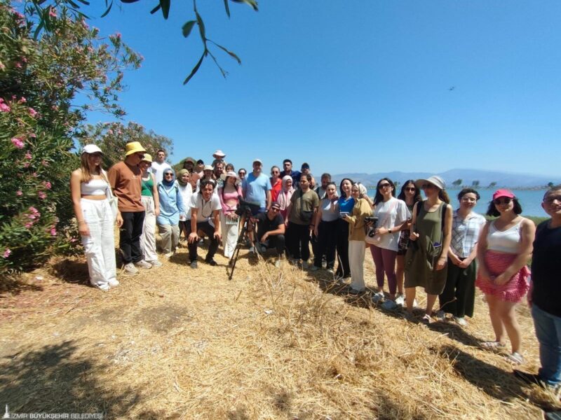 İzmir Büyükşehir Belediyesi, “Parkta Etkinlik Var” programıyla İzmirlileri kentin eşsiz