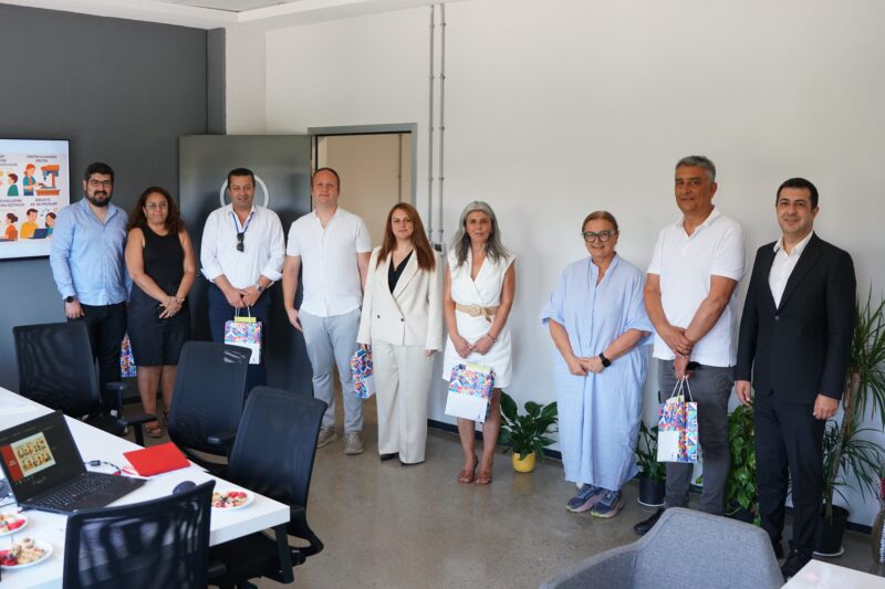 İzmir Büyükşehir Belediyesi heyeti, KOSBİ Zülfü Mevlüt Çelik Mesleki ve