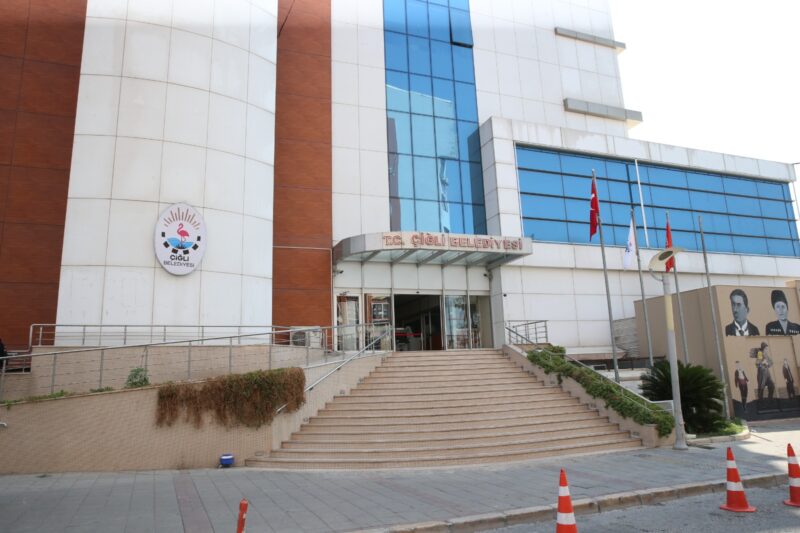 Çiğli Belediyesi, Ağustos ayında çocuklar ve yetişkinler için dopdolu bir