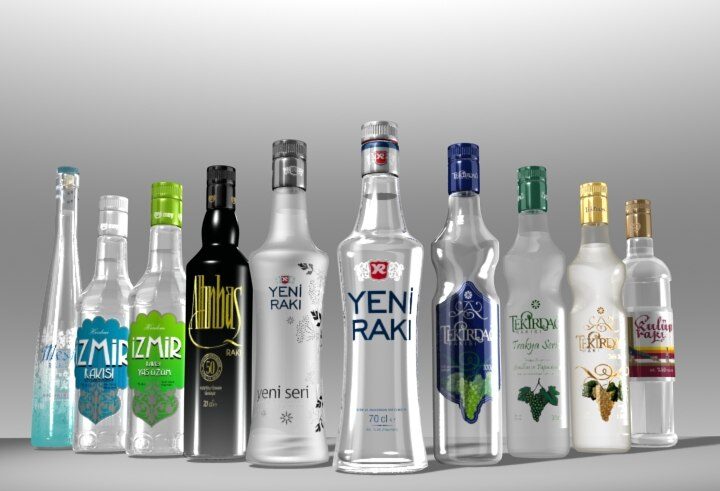 Tekel Bayileri Yardımlaşma Derneği Başkanı Erol Dündar, bir rakı grubuna