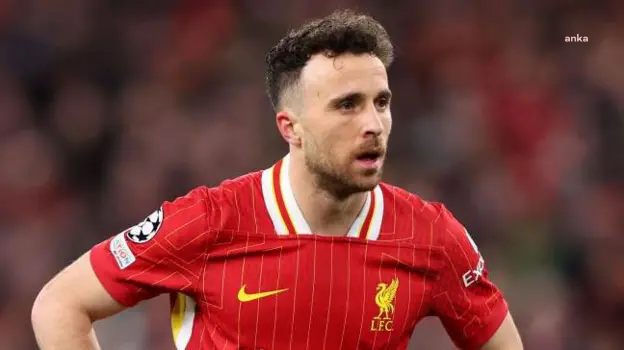 İngiltere Premier Lig ekiplerinden Liverpool’un 28 yaşındaki Portekizli yıldızı Diogo