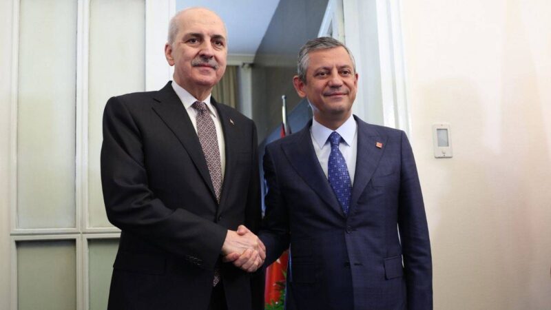 Meclis Başkanı Numan Kurtulmuş, CHP lideri Özgür Özel'i komisyon gündemiyle