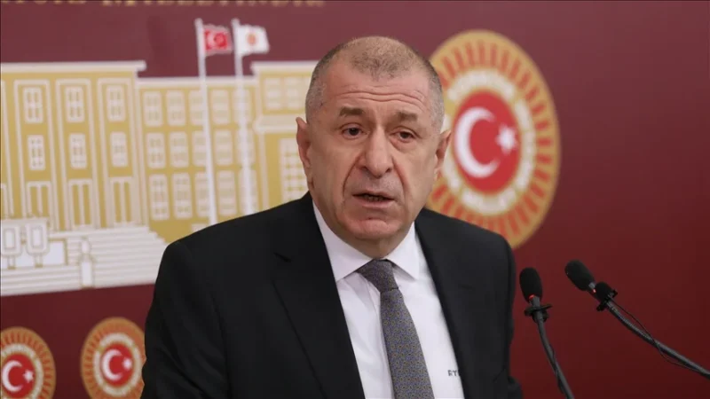 MİT mensuplarını ifşa ettiği suçlamasıyla yargılanan Zafer Partisi Genel Başkanı