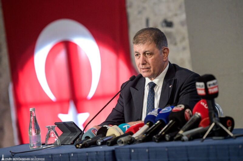 Bu yıl 94. kez düzenlenecek İzmir Enternasyonal Fuarı (İEF), sanat