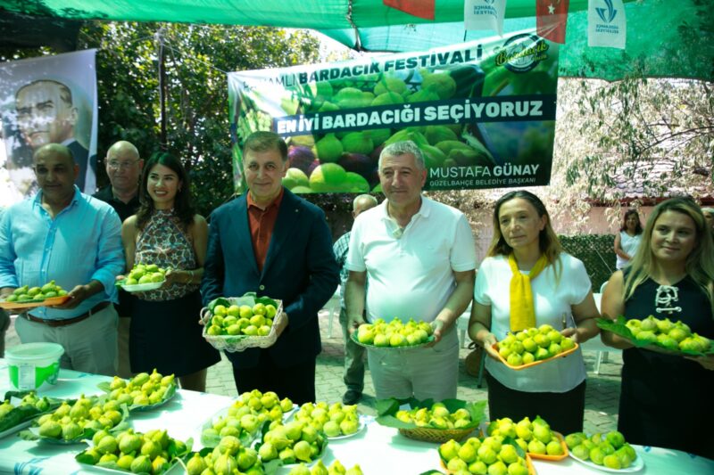 Güzelbahçe Belediyesi 11. Payamlı Bardacık Festivali’ni düzenledi, Başkan Günay
“Köylünün ürününü