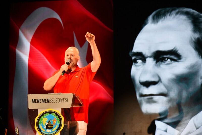 Menemen Belediye Başkanı Aydın Pehlivan, Ulu Önder Gazi Mustafa Kemal