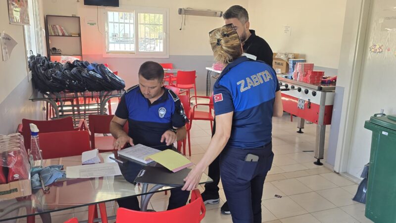Çiğli Belediyesi, yeni eğitim öğretim döneminin başlamasıyla birlikte ilçedeki okulların