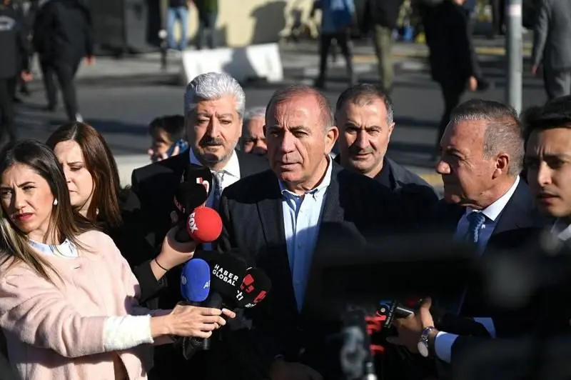 Mahkeme kararıyla CHP İstanbul İl Başkanlığı yönetimine atanan Gürsel Tekin