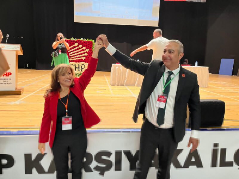 CHP Karşıyaka’da kongre heyecanı yaşandı. Mevcut İlçe Başkanı Levent Güçlü’nün